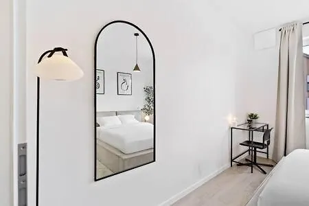 Stylish Retreat In Bivange Roeser 아파트