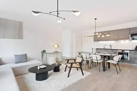 Stylish Retreat In Bivange Roeser 아파트