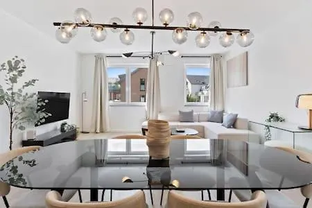Stylish Retreat In Bivange Roeser 아파트